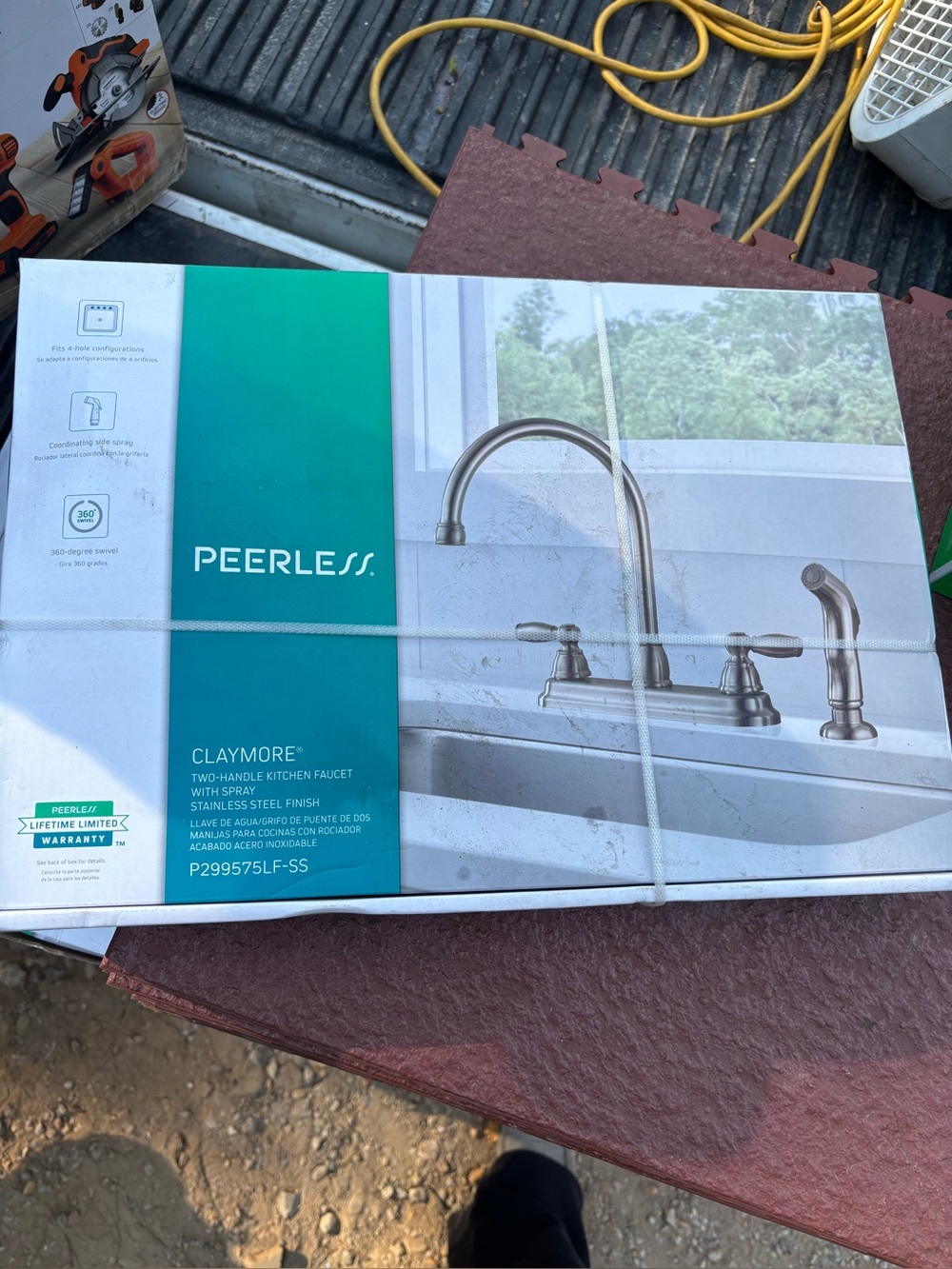 Peerless Kitchen Faucet Set
